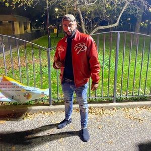 Meet your Posher, Douglas